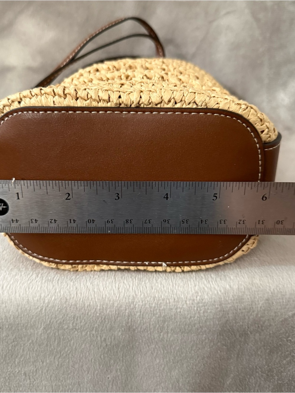 H&M straw bag - Picture 8 of 9